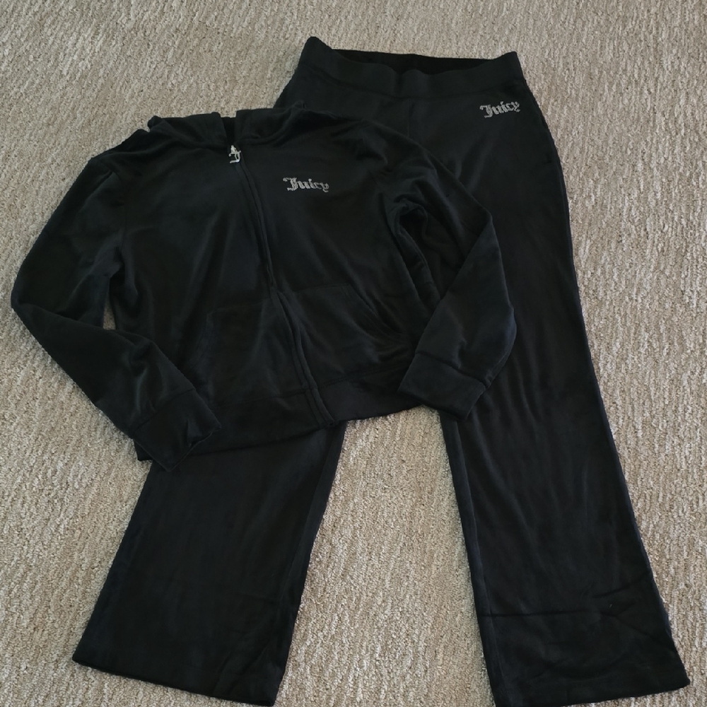 Juicy Couture Classic Black Velour Set